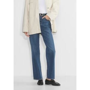 Aritzia Indigo Straight Leg Jeans